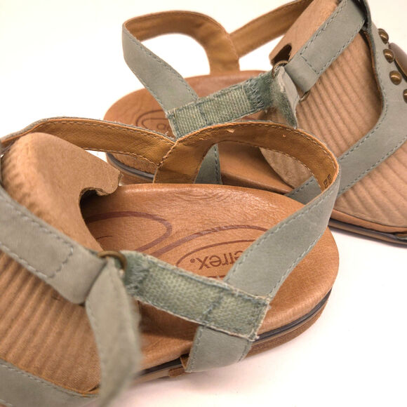 Aetrex Sage Green Leather T-Strap Flat Sandal, Sunburst Dark Brass Trim-Size 8.5 - Picture 7 of 12